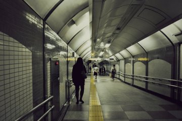 A tunnel connects the Namboku and the Toei Oedo Lines