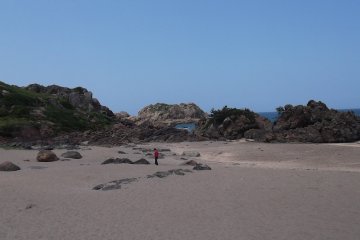 <p>The path is separate from the beach: I followed the beach</p>