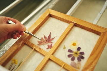 Try your hand at woodcrafting and decorating