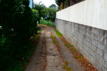 Small alleys leading somewhere