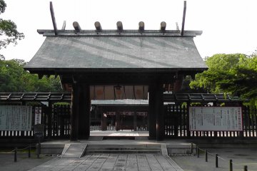 The entrance for the main building of the shrine