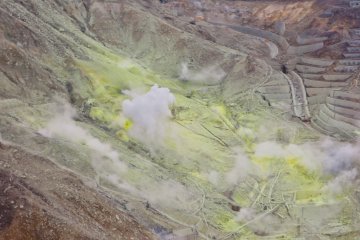 Hakone Sulfur Field