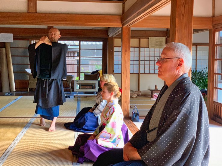 Zazen Meditation at Engakuji Temple 