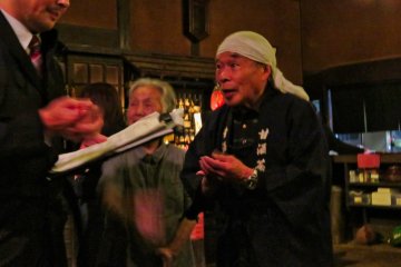 Tatsuo Yamamoto (84) giving a history lesson