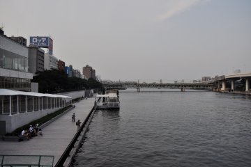 A view of the promenade and the Sumida River