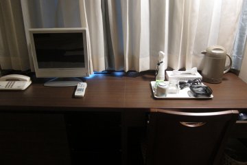 <p>โต๊ะใหญ่ดี</p>