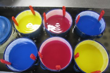 The colors for changing the wax