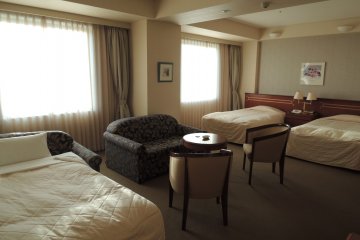 Deluxe twin bedroom