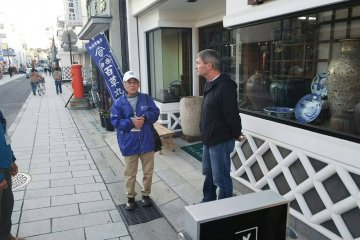 Local English speaking guides are available to show you around