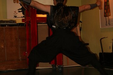 Taiko Master Yumenoshin Matsukaze (夢之進松風)  putting on a breathtaking performance. The beautiful and powerful Taiko reaches all the way into your soul