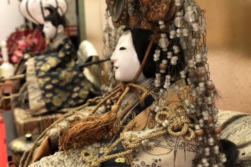 Some classic dolls in Hinanosato