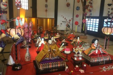 Hinamatsuri Display