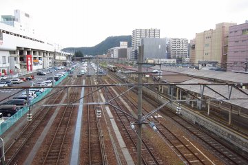 great row of tracks