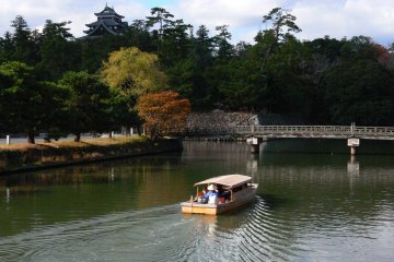 The Horikawa Sightseeing Boat travels around the castle moats