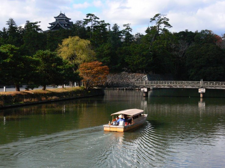 The Horikawa Sightseeing Boat travels around the castle moats