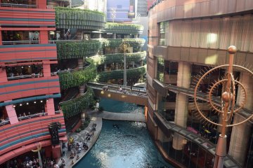 Canal City Mall