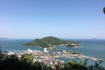 View over Tomonoura Bay