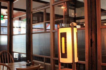 The glass screens and lighting at Nagasaka are elegant