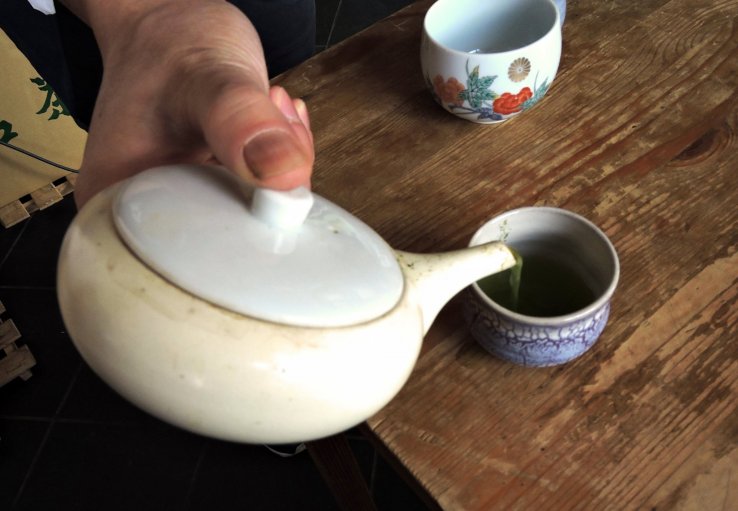 Pouring my own blended tea