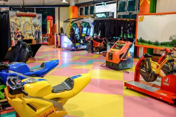 Children's amusement center