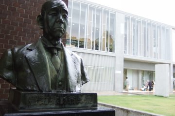 Iwase Yasuke, founder of the museum