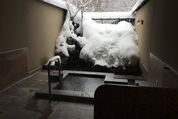 Private onsen