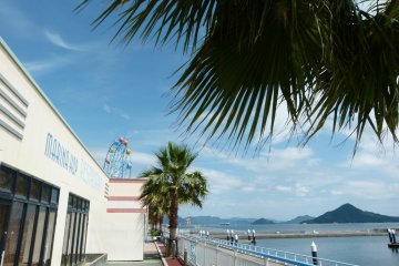 Sea and blue skies over marina hop