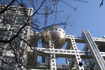Hi-tech architectural style