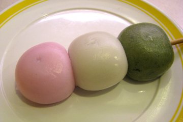Dango dessert