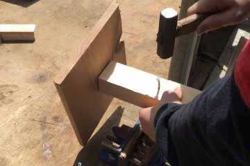 A very popular spot in the Kodomonori. Kids work with hammers and saws to make their own wood creations.
