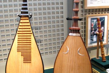 Two more biwa
