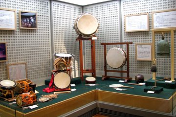 More taiko drums