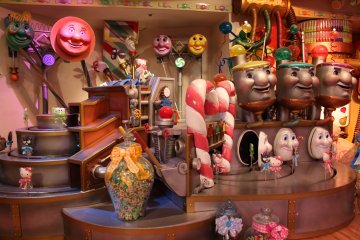 Take a walk through the sweets factory featuring some candy versions of Hello Kitty and Badtz Maru.