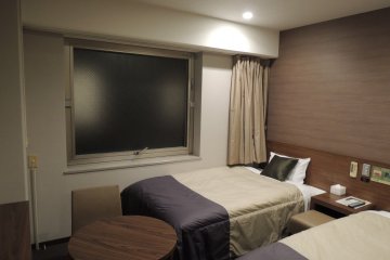 The twin room