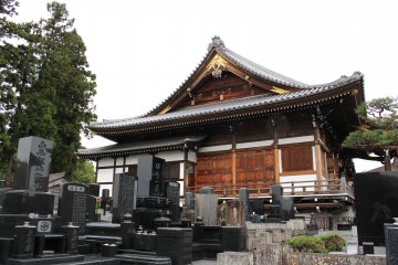 Zenshoji temple