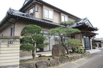Some interesting traditional features to this house