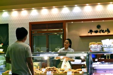 <p>One of the many little stores that will tempt foodies.</p>