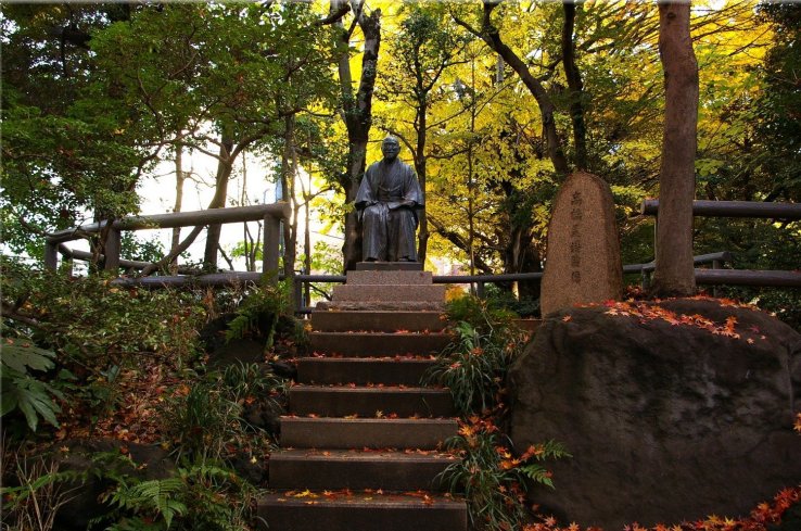 Steps leading to the statue of the late Prime Minister