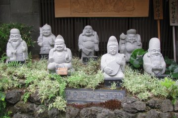 Shichi-Fuku-Jin Sculptures in Ito