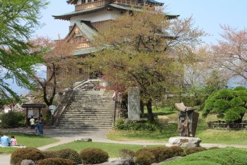 Beautiful gardens around Takashima Castle