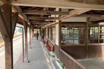 Higashi Beppu station