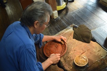 Kamakurabori Artisans at Work