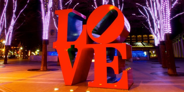 Shinjuku's iconic tribute to LOVE