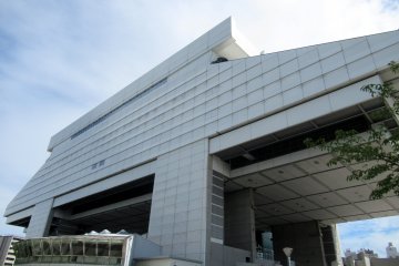 The grand size of the Edo-Tokyo Museum