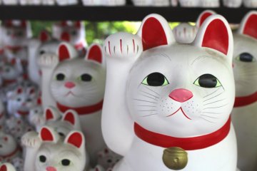 Classical images of Maneki Neko