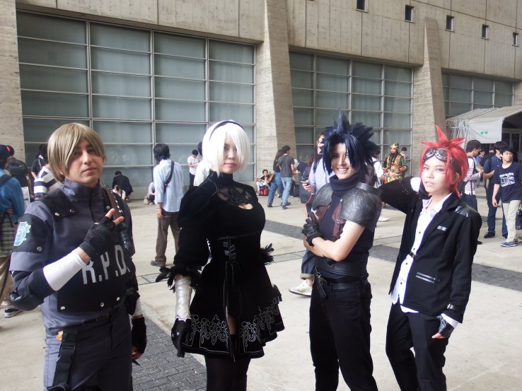 Not to mention great fan costumes