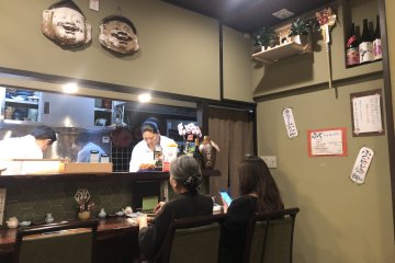 Daikoku & Ebisu watch over their business