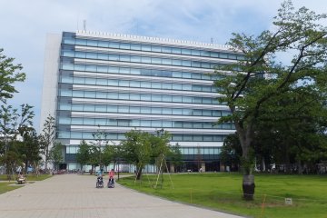 East side of Nakano Central Park 
