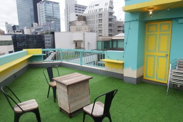 The outdoor rooftop BBQ area is lovely.