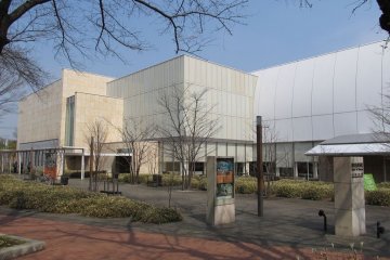 Fuchu Art Museum, Fuchu City